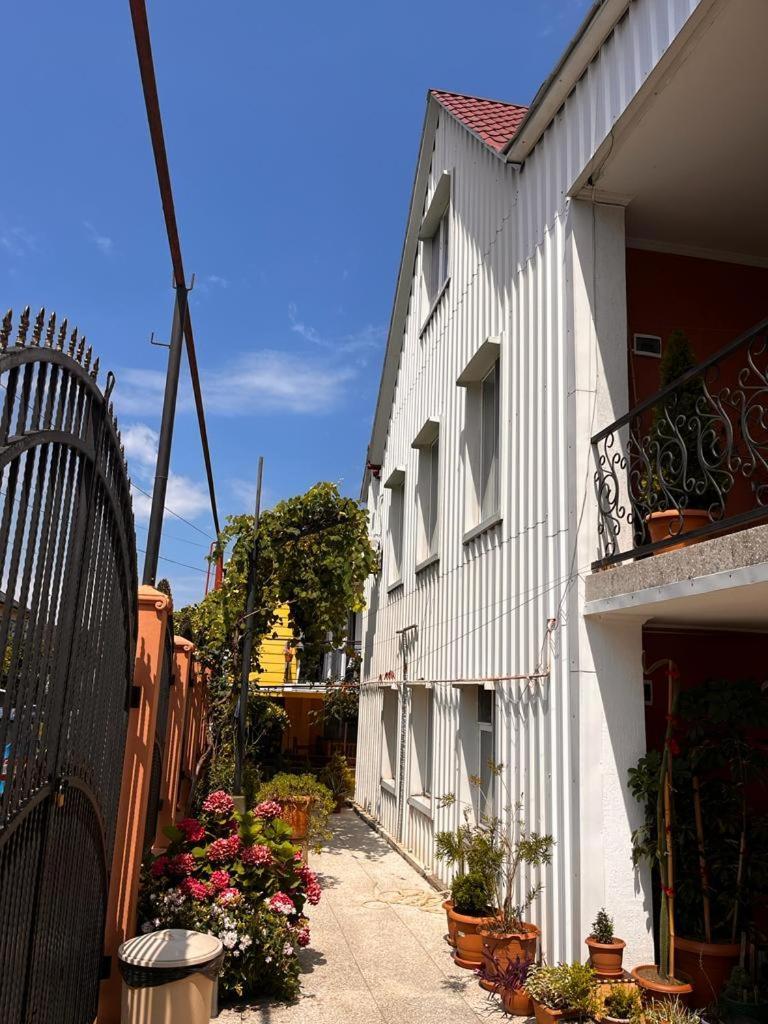 Hotel chexovi 24 Kobuleti Exteriér fotografie
